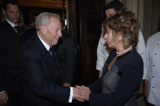 Carlo Azeglio Ciampi saluta il personale civile e militare del Segretariato Generale della Presidenza della Repubblica