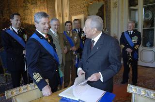 Il Presidente della Repubblica prende congedo dai vertici delle Forze Armate