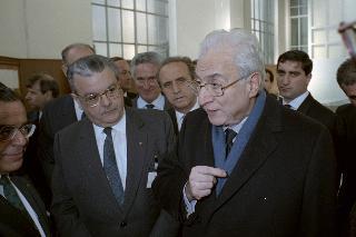 Visita del Presidente della Repubblica Francesco Cossiga alla città di Cairo Montenotte e Savona