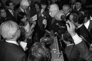Intervento del Presidente della Repubblica Francesco Cossiga, in forma privata, alla cerimonia inaugurale del Convegno "Scienza e tecnologia in un mondo in evoluzione - Il ruolo dell'Europa" tenutosi a Castelporziano