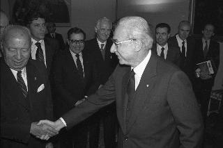 Visita del Presidente della Repubblica Francesco Cossiga alla città  di Genova