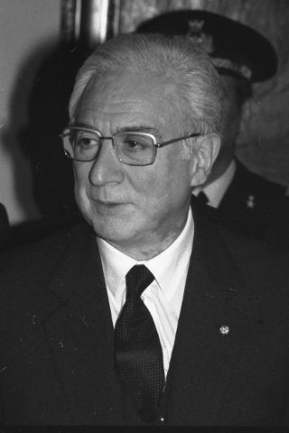 Visita del Presidente della Repubblica Francesco Cossiga alla città  di Genova