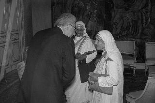 Incontro del Presidente della Repubblica Francesco Cossiga con Madre Teresa di Calcutta