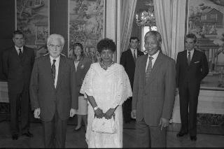 Il Presidente della Repubblica Francesco Cossiga incontra Nelson Mandela