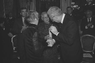 Intervento del Presidente della Repubblica Francesco Cossiga alla cerimonia in onore del Premio Nobel per la Medicina, Prof.ssa Rita Levi Montalcini