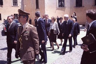 Incontro a Castelporziano e colazione privata del Presidente della Repubblica Francesco Cossiga  con il Presidente degli Stati Uniti d'America Donald Regan e la Signora Regan. In occasione del Vertice G7 tenutosi a Venezia nel 1987.