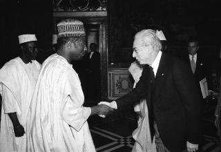 Sua Eccellenza Niouma Sandouno, nuovo Ambasciatore della Repubblica di Guinea: presentazione delle Lettere Credenziali