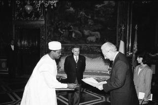 Sua Eccellenza Salha Haladou, nuovo Ambasciatore della Repubblica del Niger: presentazione delle Lettere Credenziali.
