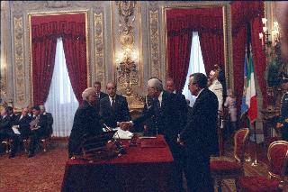 Il Presidente della Repubblica Francesco Cossiga alla cerimonia di Giuramento del VI Governo Andreotti