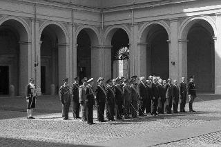 Intervento del Presidente della Repubblica Francesco Cossiga a Palazzo Montecitorio per la celebrazione del 40^ Anniversario di fondazione della Repubblica
