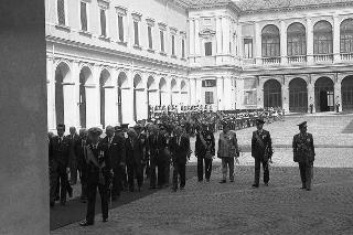 Intervento del Presidente della Repubblica Francesco Cossiga a Palazzo Montecitorio per la celebrazione del 40^ Anniversario di fondazione della Repubblica