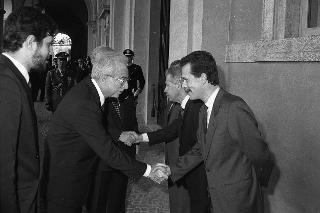 Intervento del Presidente della Repubblica Francesco Cossiga a Palazzo Montecitorio per la celebrazione del 40^ Anniversario di fondazione della Repubblica