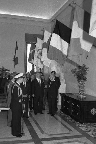 Intervento del Presidente della Repubblica Francesco Cossiga a Palazzo Montecitorio per la celebrazione del 40^ Anniversario di fondazione della Repubblica
