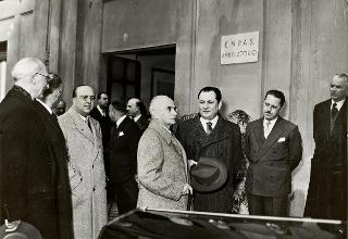 Il Presidente della Repubblica Luigi Einaudi in visita presso l'Ambulatorio ENPAS al Quirinale