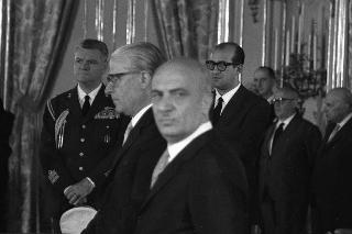 Il Presidente della Repubblica Giovanni Gronchi alla cerimonia di giuramento dei ministri per il  II Governo Fanfani