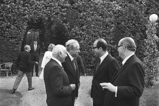 Ricevimento offerto dal Presidente della Repubblica e dalla Signora Leone al Corpo Diplomatico in occasione dell'anniversario della Fondazione della Repubblica