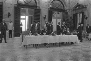 Ricevimento offerto dal Presidente della Repubblica e dalla Signora Leone al Corpo Diplomatico in occasione dell'anniversario della Fondazione della Repubblica