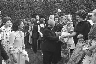 Ricevimento offerto dal Presidente della Repubblica e dalla Signora Leone al Corpo Diplomatico in occasione dell'anniversario della Fondazione della Repubblica