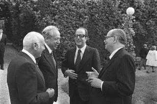 Ricevimento offerto dal Presidente della Repubblica e dalla Signora Leone al Corpo Diplomatico in occasione dell'anniversario della Fondazione della Repubblica