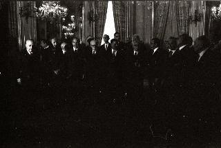 Il Presidente della Repubblica Giovanni Leone durante la Cerimonia del giuramento del nuovo Giudice della Corte costituzionale, Prof. Antonino De Stefano
