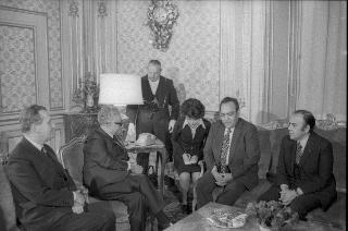 Signor Mohamed MASMUDI Ministro degli Esteri della Tunisia, con il Sottosegretario di Stato PEDINI e l'Amb. della Tunisia a Roma 6 dicembre 1973