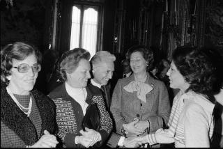Il Presidente della Repubblica Giovanni Leone e la Signora Vittoria Leone ricevono in udienza una rappresentanza del Rotary Club di Caserta