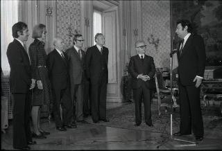 Incontro del Presidente della Repubblica Giovanni Leone con Peter Nichols Presidente del Consiglio Direttivo dell'Associazione del la Stampa Estera in Italia