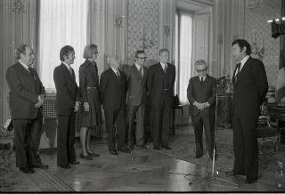 Incontro del Presidente della Repubblica Giovanni Leone con Peter Nichols Presidente del Consiglio Direttivo dell'Associazione del la Stampa Estera in Italia