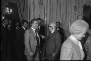 Incontro del Presidente della Repubblica con l'Ambasciatore dell'URSS Lunkov insieme alla consorte, con il pittore Ilia Glazunov e consorte, per la consegna ufficiale del dipinto che ritrae il Presidente Pertini