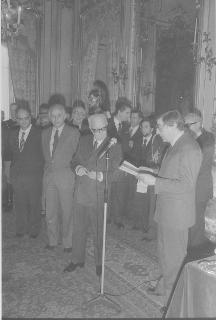 Incontro del Presidente della Repubblica Sandro Pertini con gli studenti degli Istituti di Istruzione secondaria superiore ed artistica vincitori del concorso per una ricerca bibliografica 1981