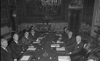 Il Presidente della Repubblica Giuseppe Saragat riceve al Quirinale il  Presidente degli Stati Uniti d'America Richard Nixon in visita di Stato in Italia