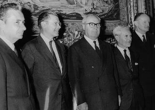 Il Presidente della Repubblica Giuseppe Saragat  e l'on. Aldo Moro con Robert McNamara