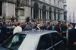 Visita in forma ufficiale alle cerimonie conclusive delle celebrazioni per il 50° anniversario della Resistenza e della Guerra di Liberazione, Milano, 25 aprile 1995. Incontro con il sindaco Marco Formentini