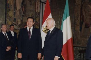 Incontro con il Presidente della Repubblica Araba d'Egitto, Hosni Mubarak, 22 novembre 1994.