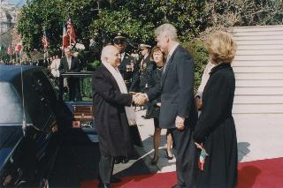 Il Presidente della Repubblica Oscar Luigi Scalfaro con il Presidente degli Stati Uniti d'America Bill Clinton. Visita di Stato negli Stati Uniti d'America, (30 marzo -6 aprile 1996).