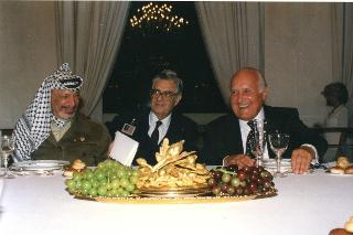 Pranzo in onore del Presidente dell'Autorità Nazionale Palestinese (ANP), Yasser Arafat. 5 settembre 1996.