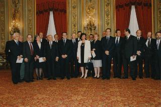 Il giuramento I governo Prodi. La foto di rito nel salone delle Feste. 18 maggio 1996