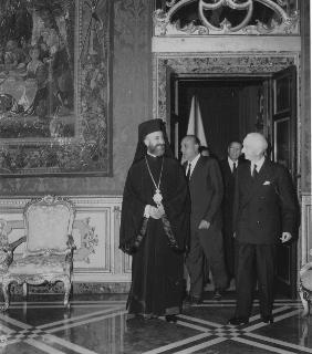 Colazione offerta dal Presidente della Repubblica Antonio Segni in onore di Sua Beatitudine  l'Arcivescovo Makarios,  Presidente della Repubblica di Cipro