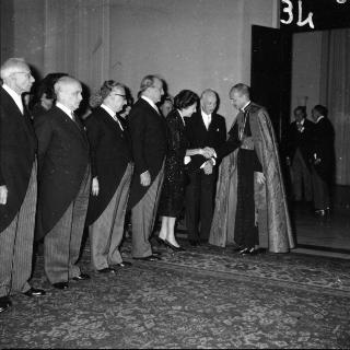 Il Presidente della Repubblica Antonio Segni riceve in udienza i Padri Conciliari partecipanti al Concilio Ecumenico Vaticano II