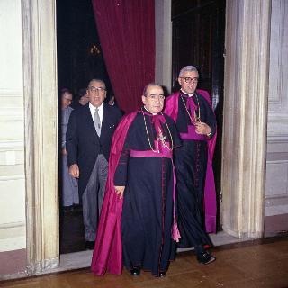 Il Presidente della Repubblica Antonio Segni riceve in udienza i Padri Conciliari partecipanti al Concilio Ecumenico Vaticano II