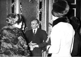 Colazione offerta dal Presidente della Repubblica Antonio Segni e dalla Signora Laura Segni in onore delle LL.MM.II. lo Sciahinsciah e l'Imperatrice dell'Iran