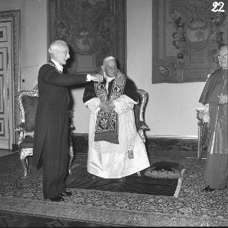 Visita ufficiale Sua Santità Papa Giovanni XXIII al Presidente della Repubblica Antonio Segni